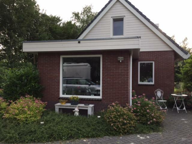 B & B Genieten Bij Groen Drachten Exterior foto